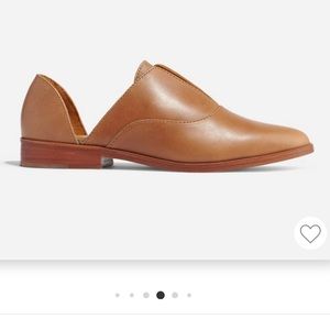 Nisolo Sustainable Women's Emma d'Orsay
Oxford Almond